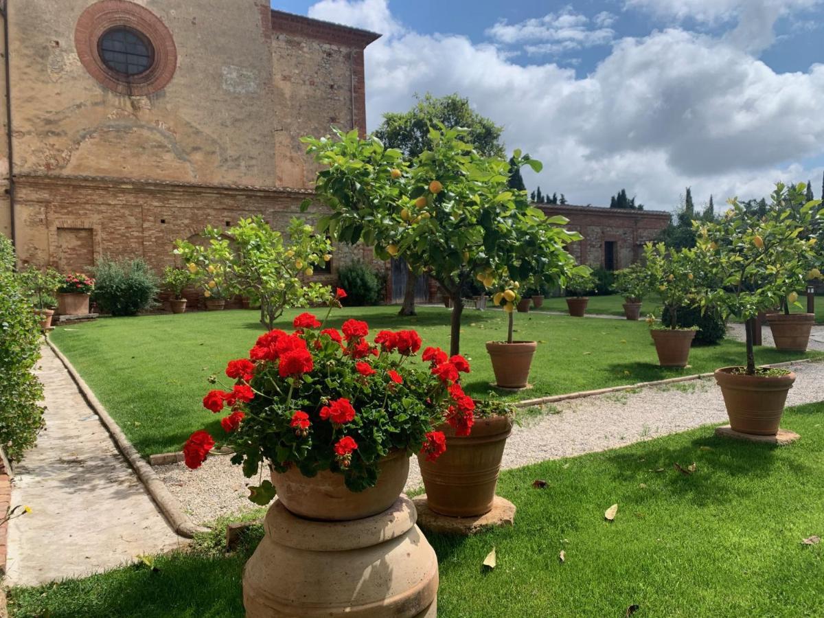 Fattoria Monastero Sant'Anna In Camprena Βίλα Πιέντσα Εξωτερικό φωτογραφία