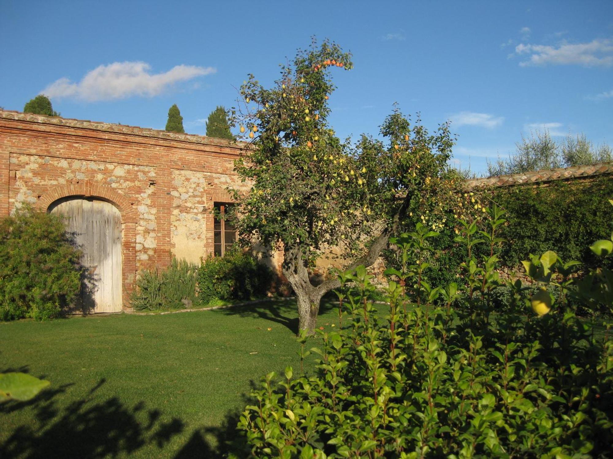 Fattoria Monastero Sant'Anna In Camprena Βίλα Πιέντσα Εξωτερικό φωτογραφία