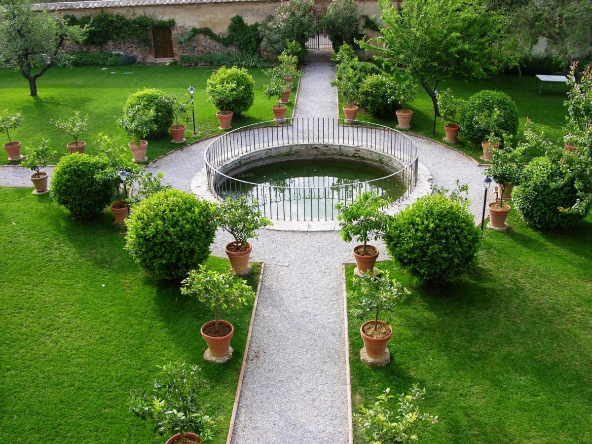 Fattoria Monastero Sant'Anna In Camprena Βίλα Πιέντσα Εξωτερικό φωτογραφία