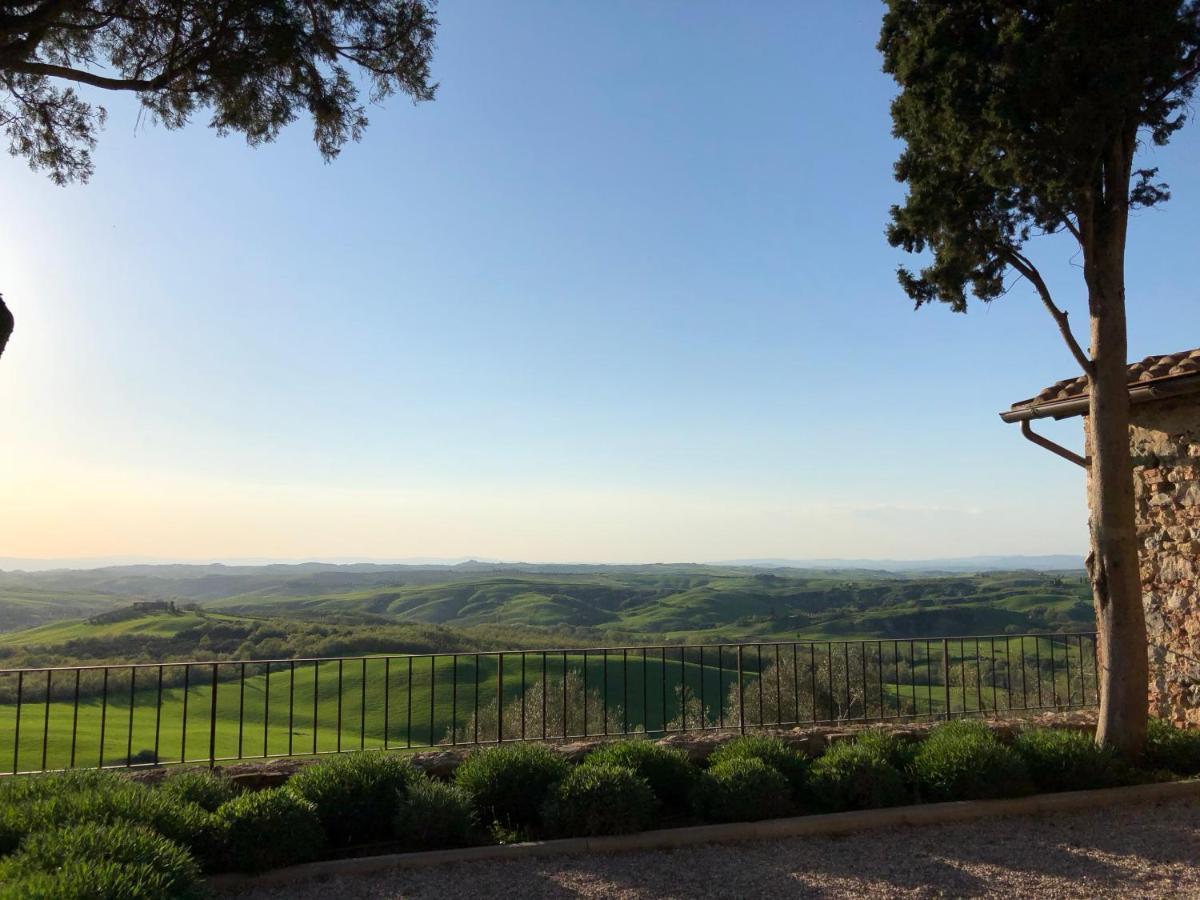 Fattoria Monastero Sant'Anna In Camprena Βίλα Πιέντσα Εξωτερικό φωτογραφία